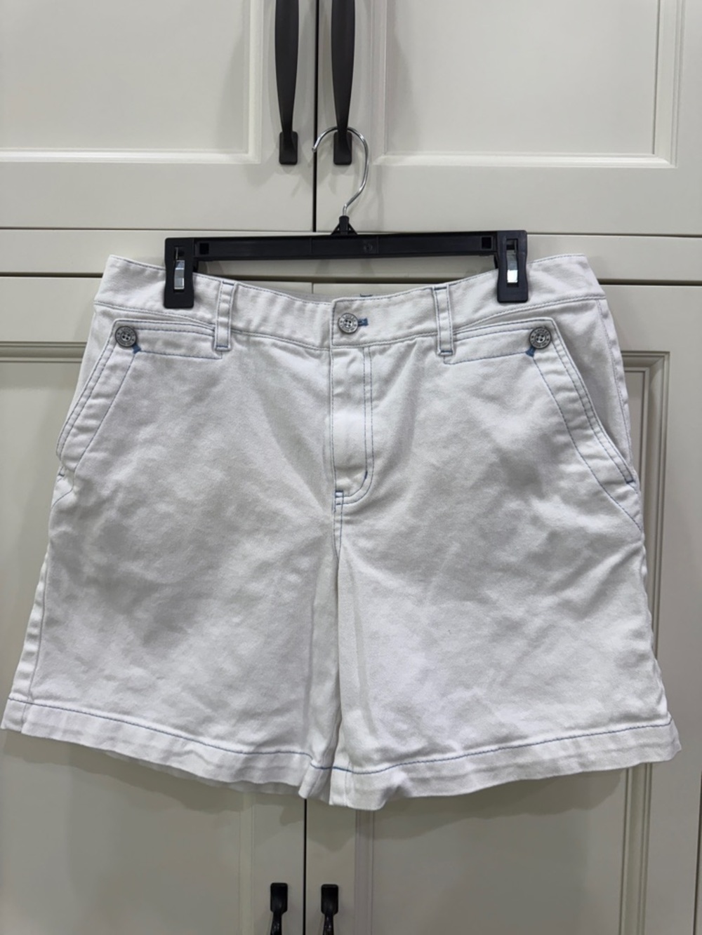 Lauren Jeans Co. Ralph Lauren White Denim Shorts with Blue Stitching Women’s 12
